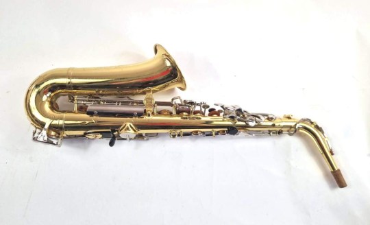 Yamaha YAS 23 alt saxofoon (3)